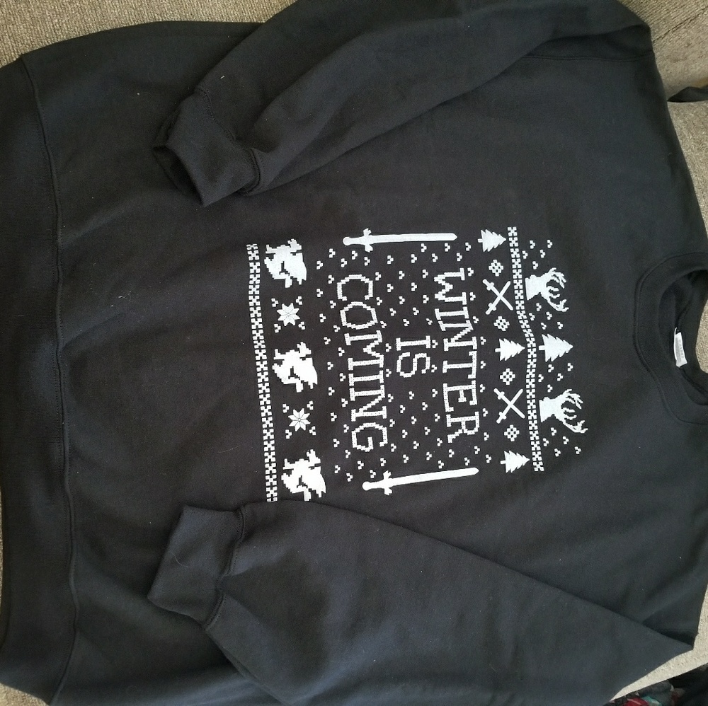 Men or women's Game of Thrones sweatshirt!
